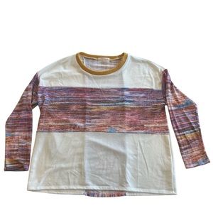 Sugarfox colorful lightweight “sweatshirt” in women’s Large